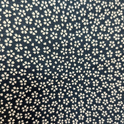 P37-coton-mini-fleurs-beige-fond-noir